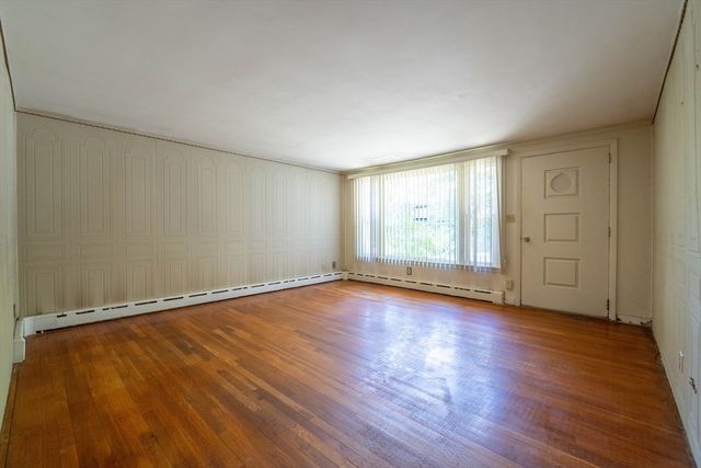 12 Melrose Ave, Dartmouth, MA 02747