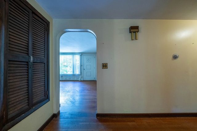12 Melrose Ave, Dartmouth, MA 02747