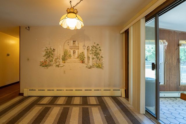 12 Melrose Ave, Dartmouth, MA 02747