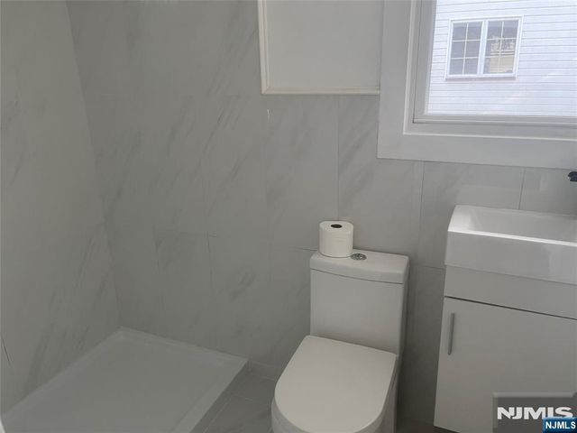 51 Grove Street, Bogota, NJ 07603