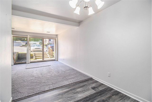 742 W Kilgore Road 108, Kalamazoo, MI 49008