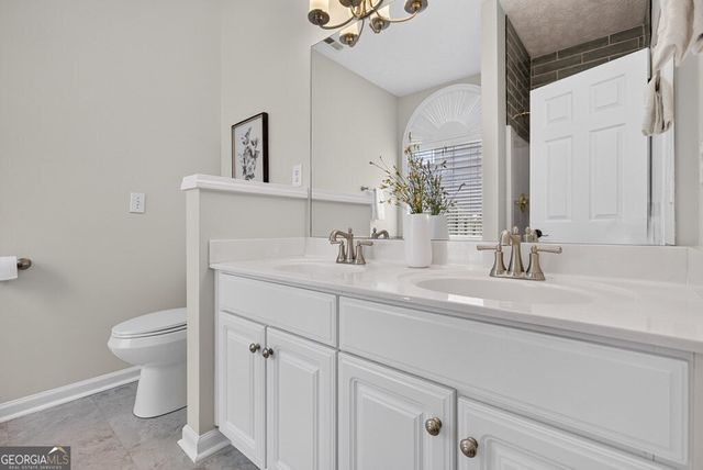 2021 Crestview Way, Woodstock, GA 30188