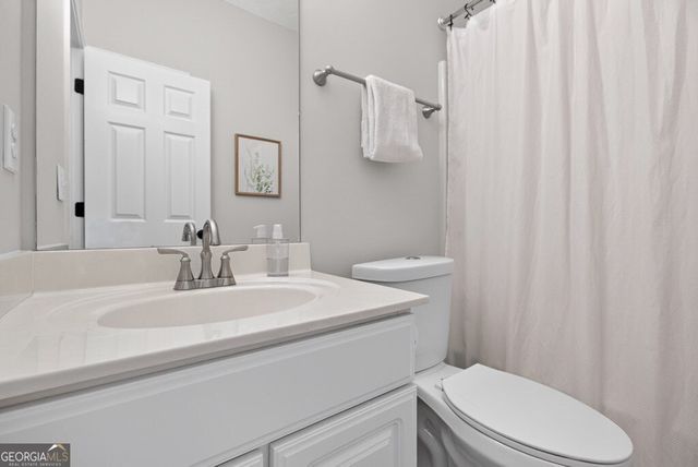 2021 Crestview Way, Woodstock, GA 30188