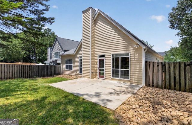 2021 Crestview Way, Woodstock, GA 30188