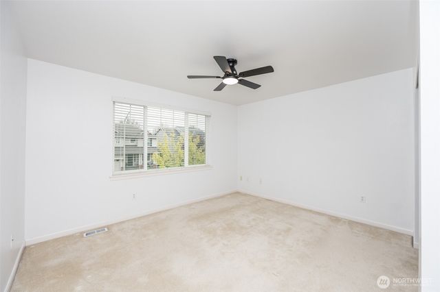 3909 Rossberg Street SE, Lacey, WA 98503