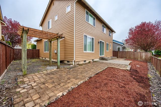 3909 Rossberg Street SE, Lacey, WA 98503