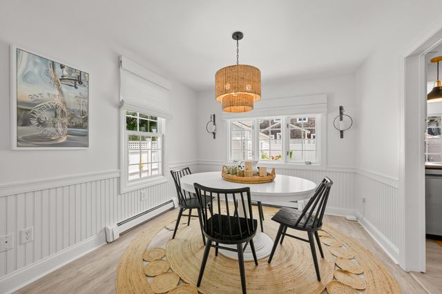 5 Zylpha Road, Harwich Port, MA 02646