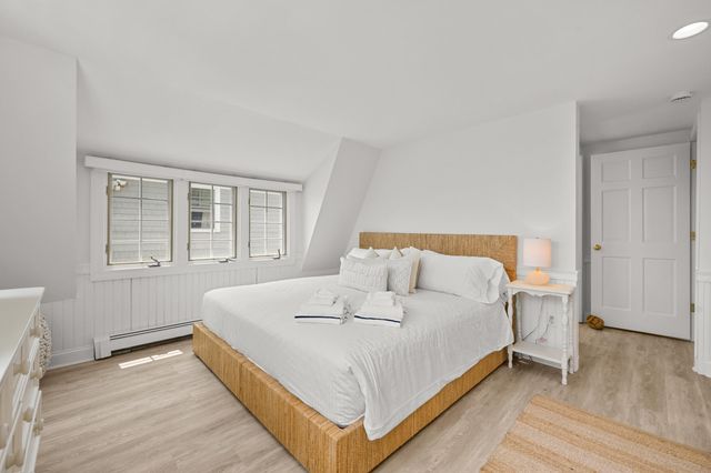 5 Zylpha Road, Harwich Port, MA 02646