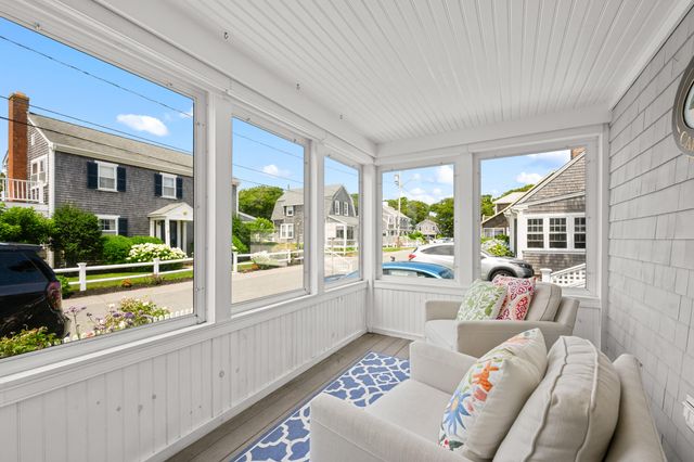 5 Zylpha Road, Harwich Port, MA 02646