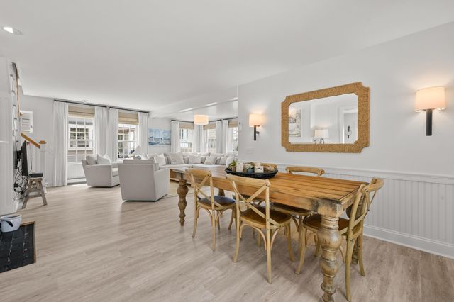 5 Zylpha Road, Harwich Port, MA 02646