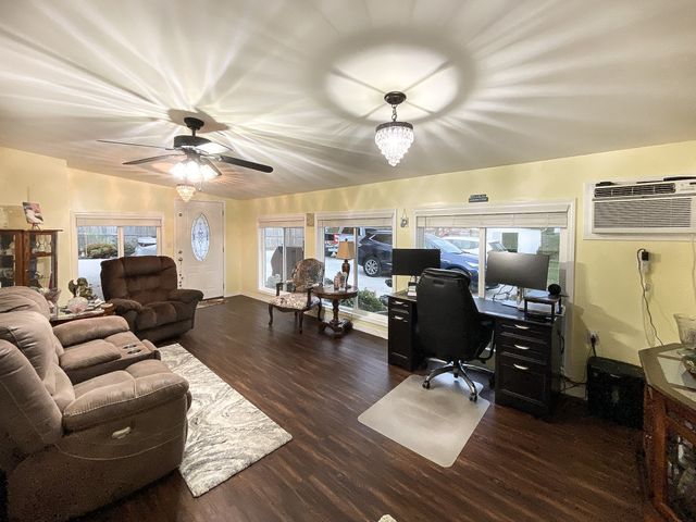 44 Houghton Dr, Winchester, TN 37398