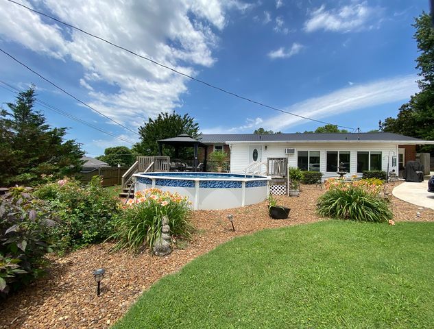 44 Houghton Dr, Winchester, TN 37398