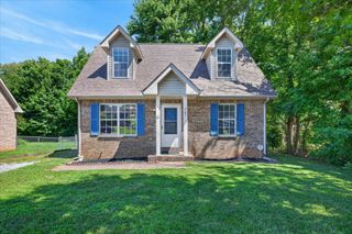 707 Anita Ct, Clarksville, TN 37042
