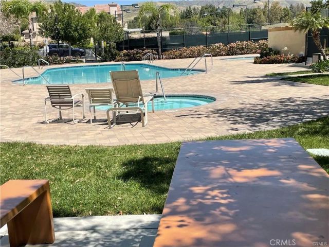 11736 Mariposa Bay Lane, Porter Ranch, CA 91326