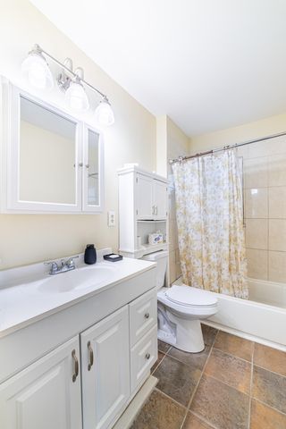 516 Nathan Hale Road, West Palm Beach, FL 33405