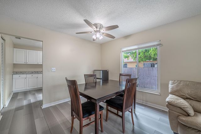 516 Nathan Hale Road, West Palm Beach, FL 33405