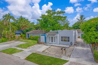 516 Nathan Hale Road, West Palm Beach, FL 33405