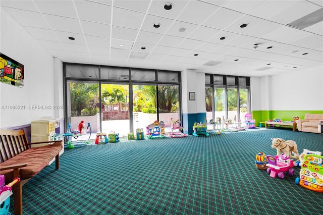 1450 Brickell Bay Dr 1814, Miami, FL 33131