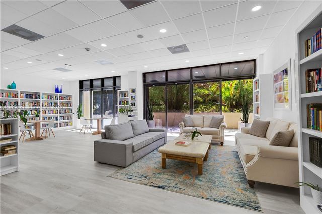 1450 Brickell Bay Dr 1814, Miami, FL 33131