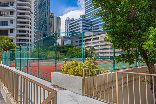 1450 Brickell Bay Dr 1814, Miami, FL 33131