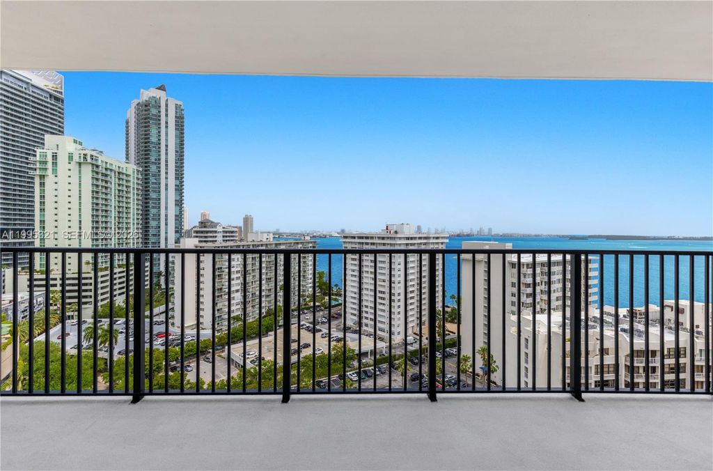 1450 Brickell Bay Dr 1814, Miami, FL 33131