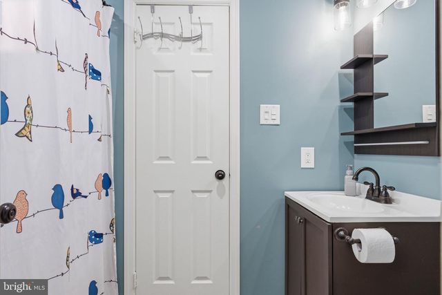 72 OAKCREST LN, Westampton, NJ 08060