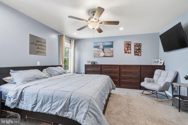 72 OAKCREST LN, Westampton, NJ 08060