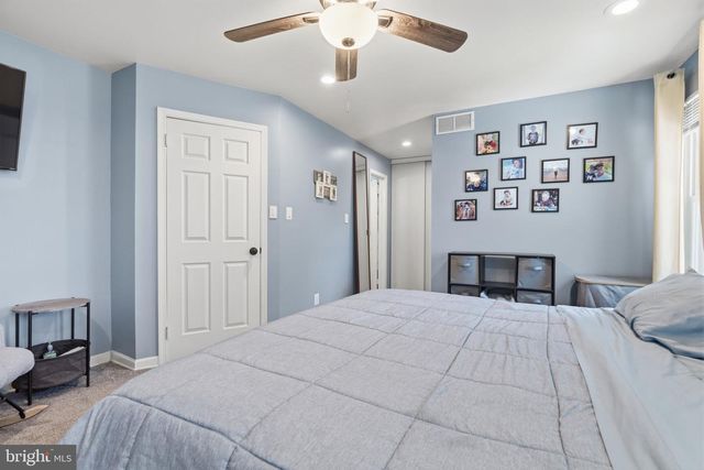 72 OAKCREST LN, Westampton, NJ 08060