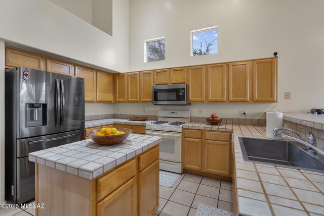 91 Highland Circle, Rio Rico, AZ 85648