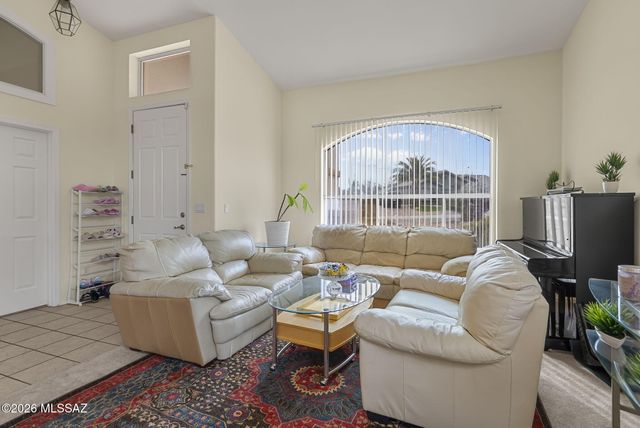 91 Highland Circle, Rio Rico, AZ 85648