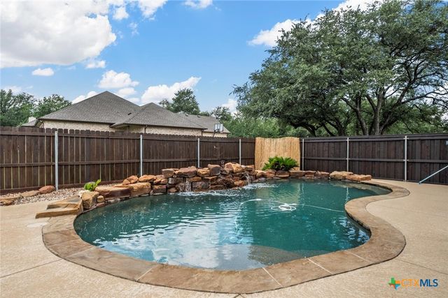 35 Richland Drive, Belton, TX 76513