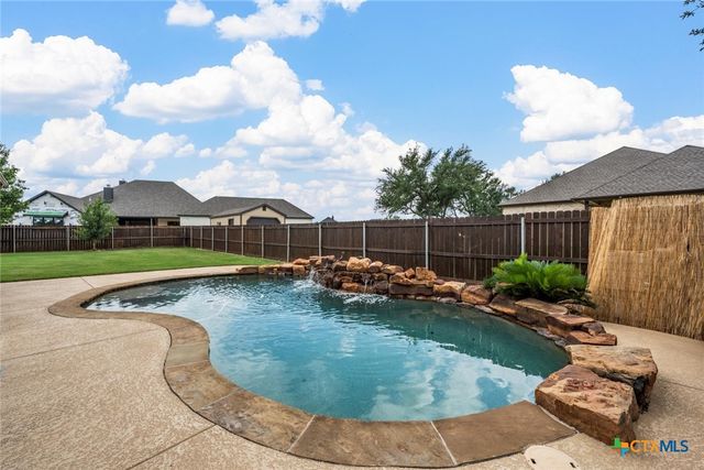 35 Richland Drive, Belton, TX 76513