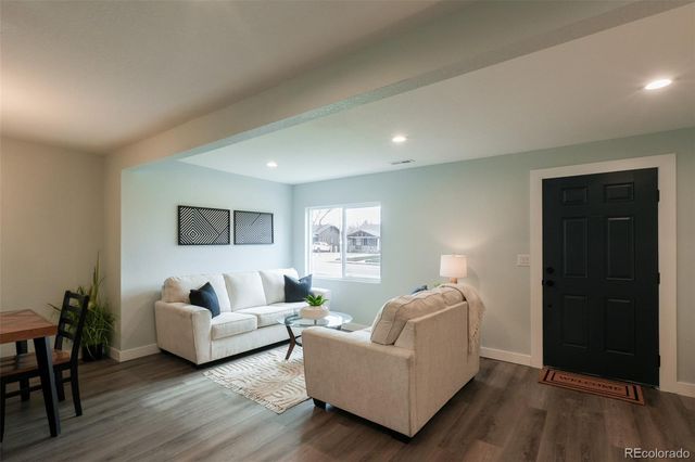 1450 Syracuse Street, Denver, CO 80220
