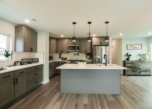 1450 Syracuse Street, Denver, CO 80220