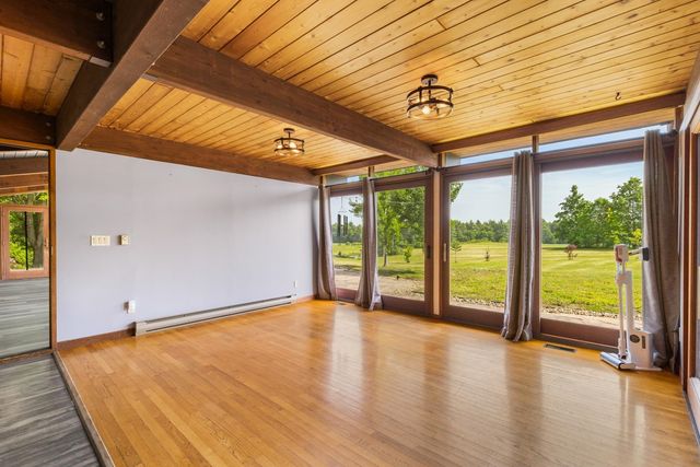293 NORTH RIVER Road, Lee, NH 03861