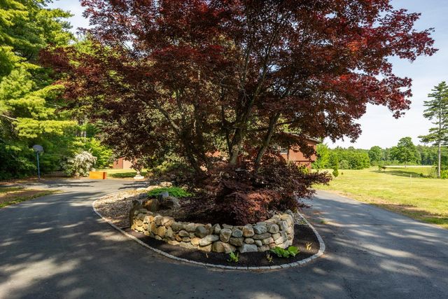 293 NORTH RIVER Road, Lee, NH 03861