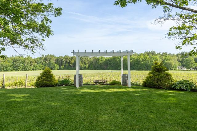 293 NORTH RIVER Road, Lee, NH 03861