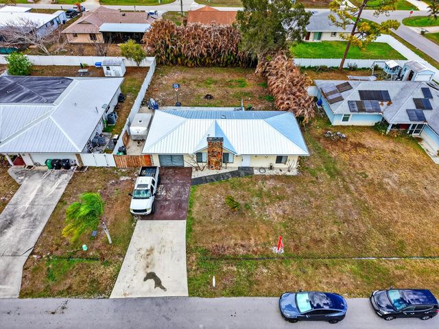 2289 SE Carnation Avenue, Port St. Lucie, Port St Lucie, FL 34952