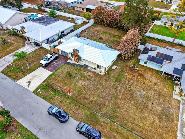 2289 SE Carnation Avenue, Port St. Lucie, Port St Lucie, FL 34952