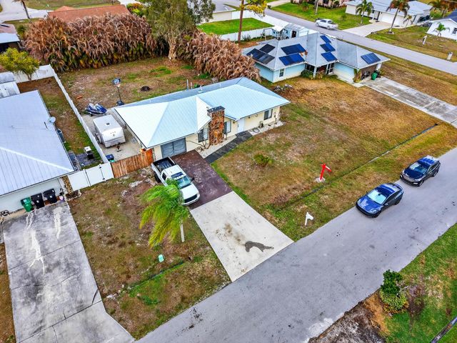 2289 SE Carnation Avenue, Port St. Lucie, Port St Lucie, FL 34952