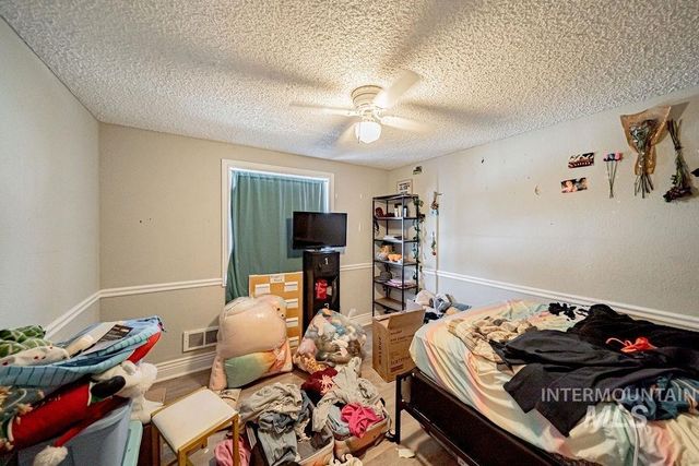 1620 Jade Dr, Pocatello, ID 83202