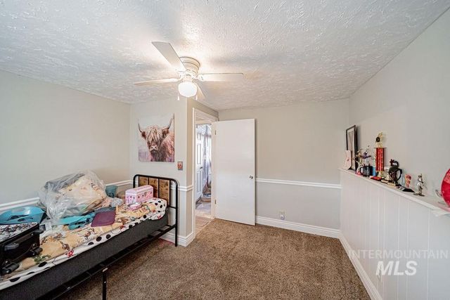 1620 Jade Dr, Pocatello, ID 83202