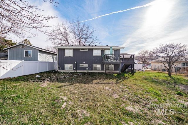 1620 Jade Dr, Pocatello, ID 83202