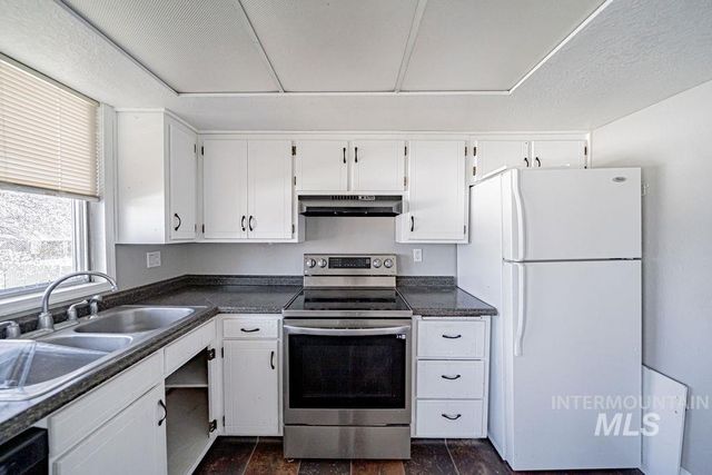 1620 Jade Dr, Pocatello, ID 83202