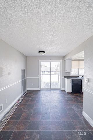 1620 Jade Dr, Pocatello, ID 83202