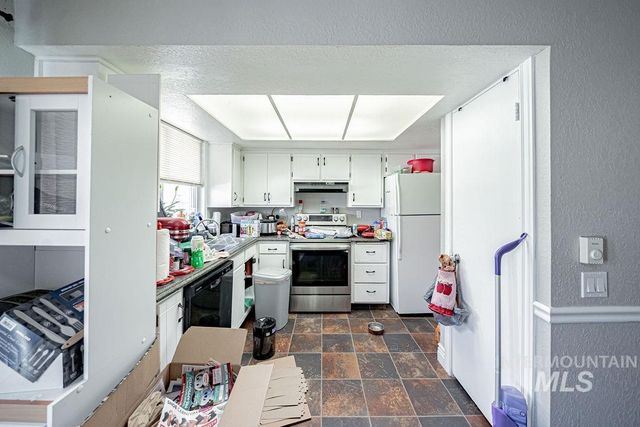 1620 Jade Dr, Pocatello, ID 83202