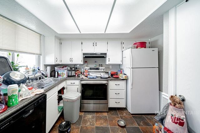 1620 Jade Dr, Pocatello, ID 83202