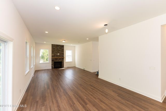 13 Balsam Court, Ballston, NY 12019