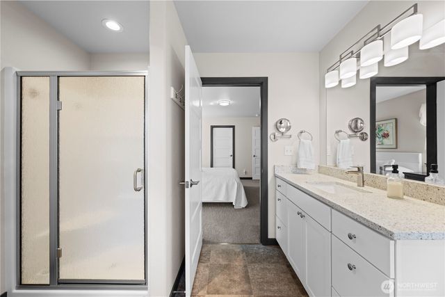 355 E Bon Air Drive, Coupeville, WA 98239