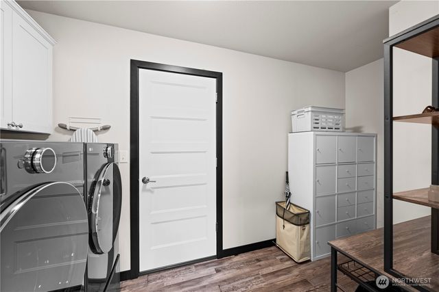 355 E Bon Air Drive, Coupeville, WA 98239